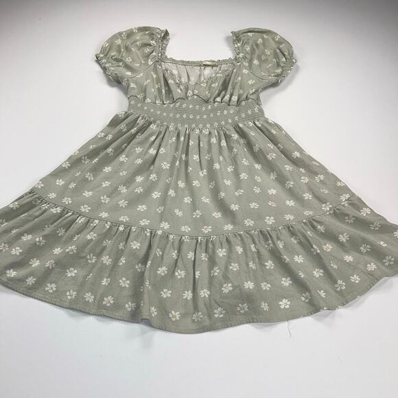 Altar’d State Sage Green Daisy Floral Smocked Babydoll Ruffle Mini Dress Size L - Picture 11 of 12